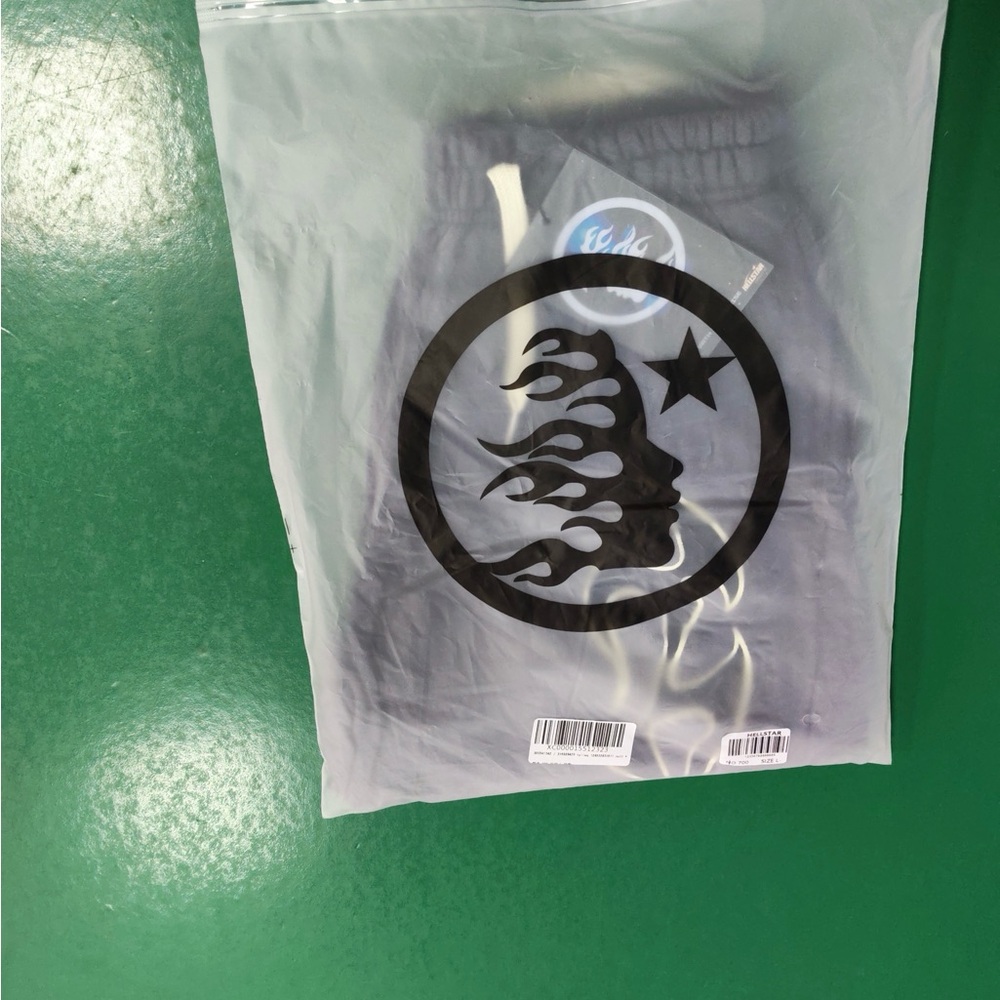 Gray graphic hellstar shorts